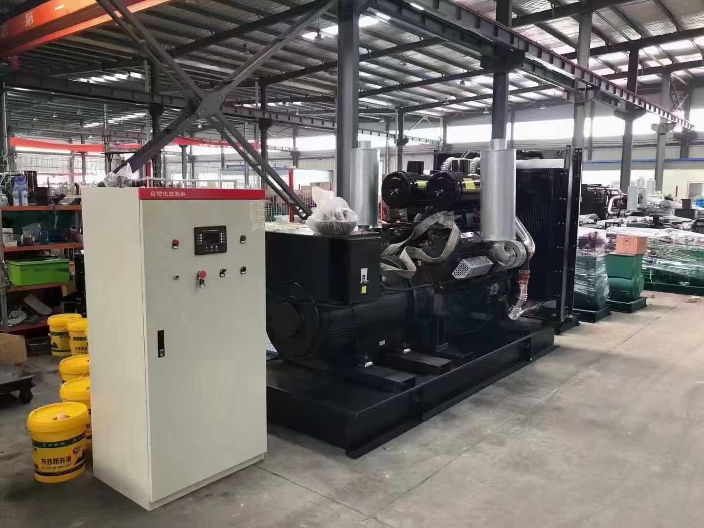清流柴油发电机运行时的噪音和振动水平如何？